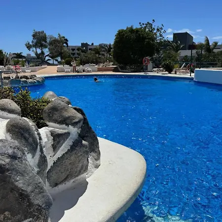 Σπίτι διακοπών Oceanview Paradise 2br: High-speed Wifi & Office | Walk To & Restaurants *